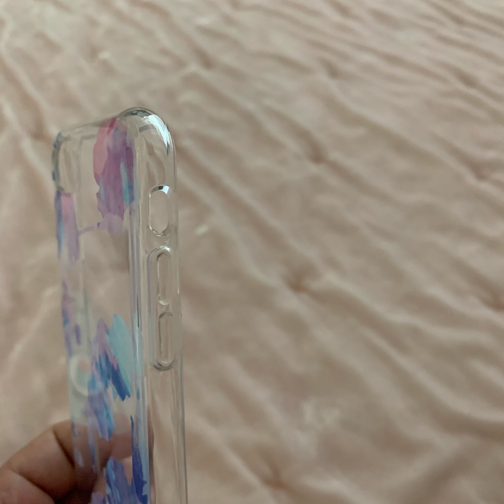 iPhone 7 case - Picture 3 of 5